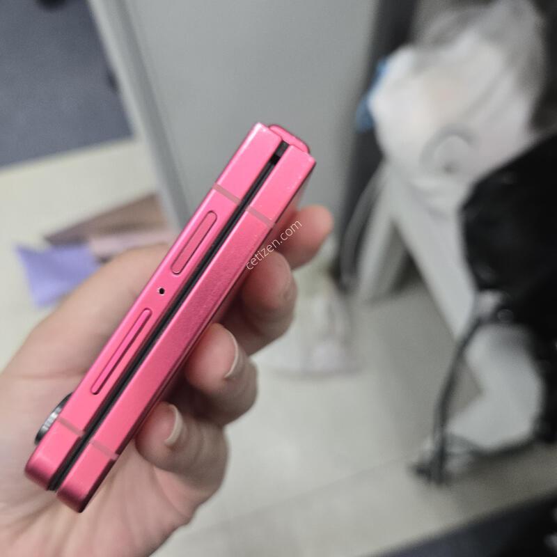 ������ Z�ø�7 �ڶ����� 512GB ������� ���ܻ� ������