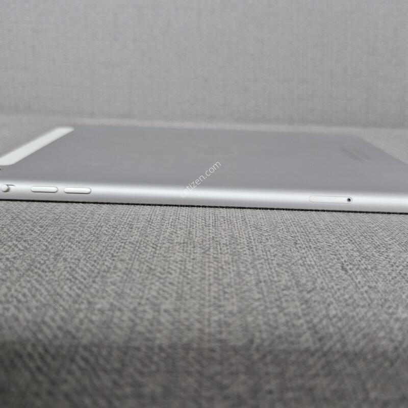 [SSS��]  �����е� �̴� 3���� 64G �Ǹ��մϴ�