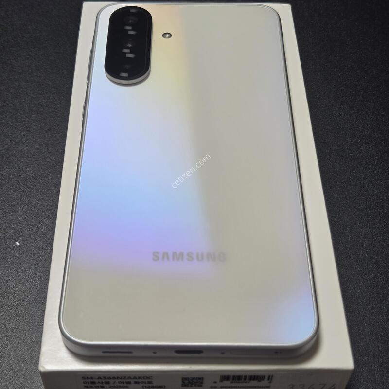 ������A36 5G�Ǹ��մϴ�.