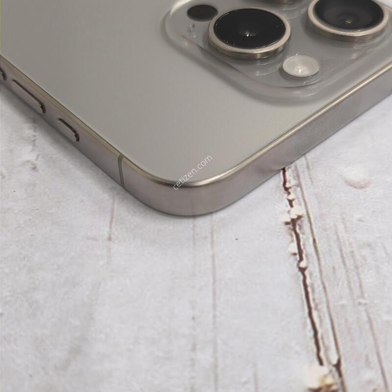 15���� 256GB