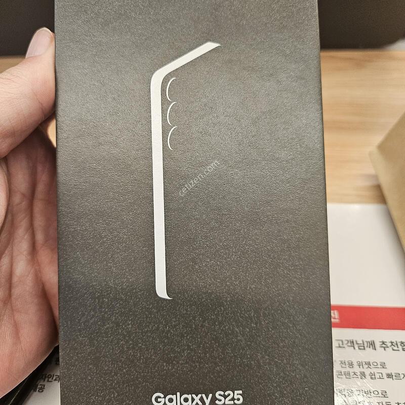 ������25  256GB �ǹ� �̰���