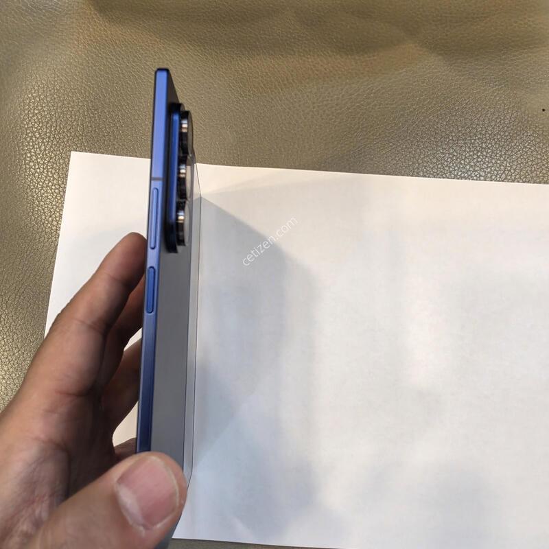 ����7  ����
