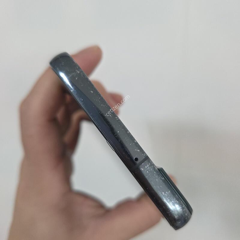 ������ S22 �÷��� �׸�