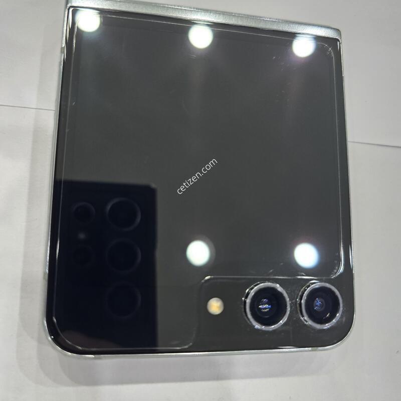 �Ｚ ������ Z�ø�5 512G ��Ʈ Ǯ�ڽ� ���ܻ� ���̽�