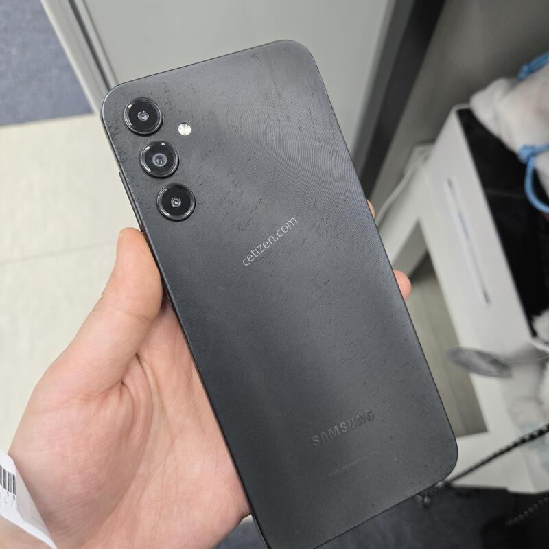 ������ ����3 ���� 128GB ������� AA��
