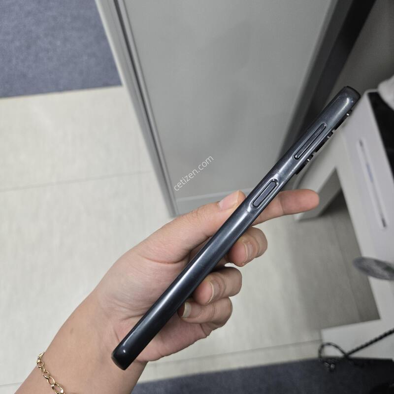 ������ ����3 ���� 128GB ������� AA��