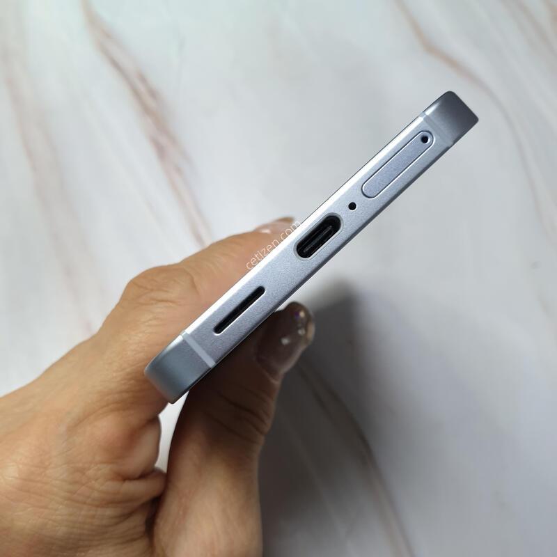 LG ������ S25 ���� 256G S�� �Ǹ��մϴ�