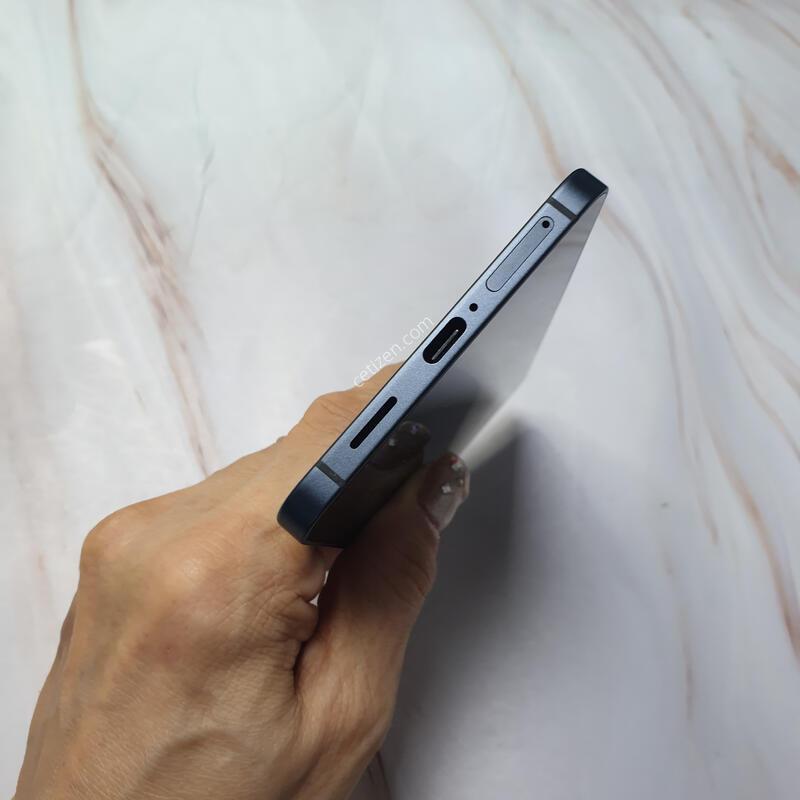 LG ������ S25���� ���� 256G A�� �Ǹ��մϴ�