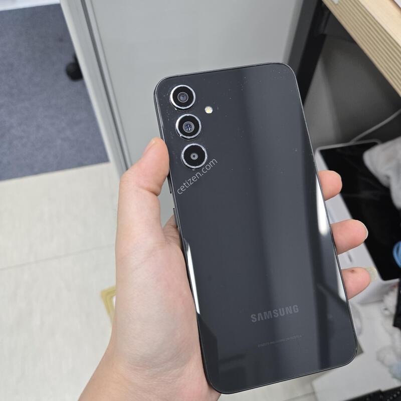������ ����4 ���� 128GB SK �ܻ��� ������