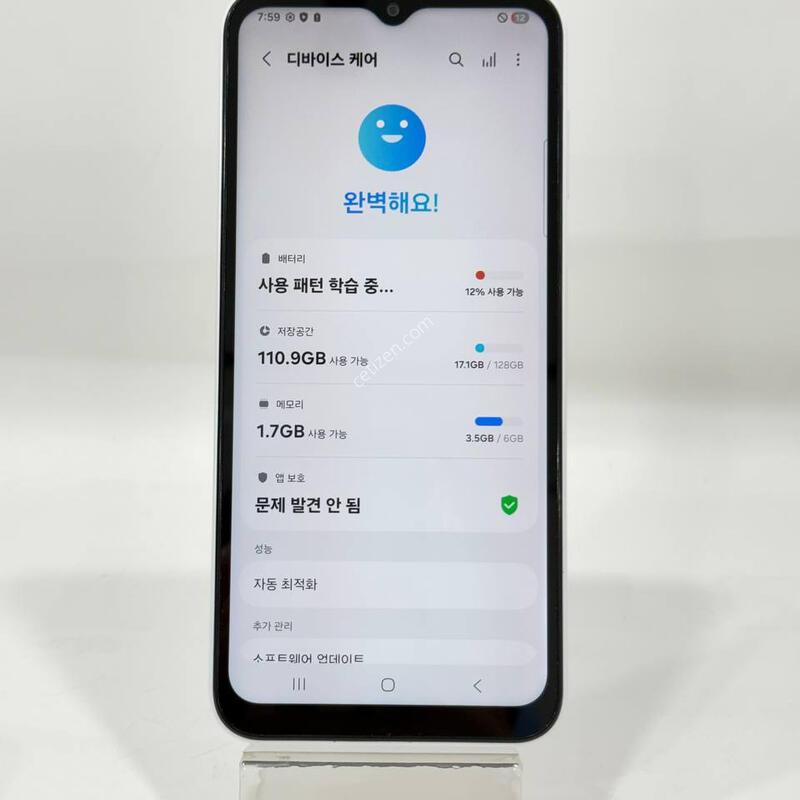 ���ܻ�/A��)����������3 ȭ��Ʈ 128GB Y2231