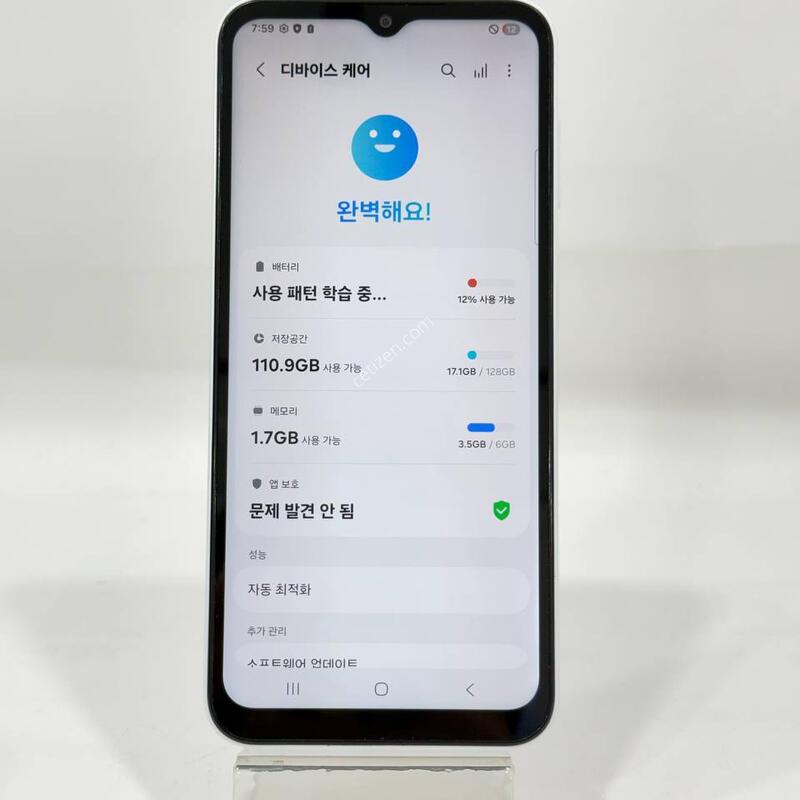���ܻ�/A��)����������3 ȭ��Ʈ 128GB Y2231