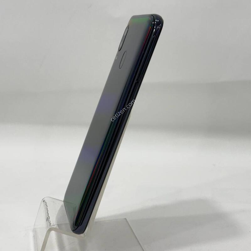 ������A40 ���� 64GB Y2235