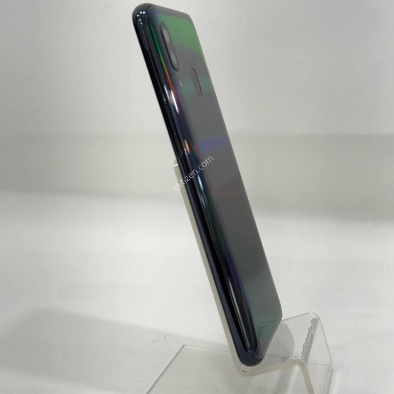 ������A40 ���� 64GB Y2235