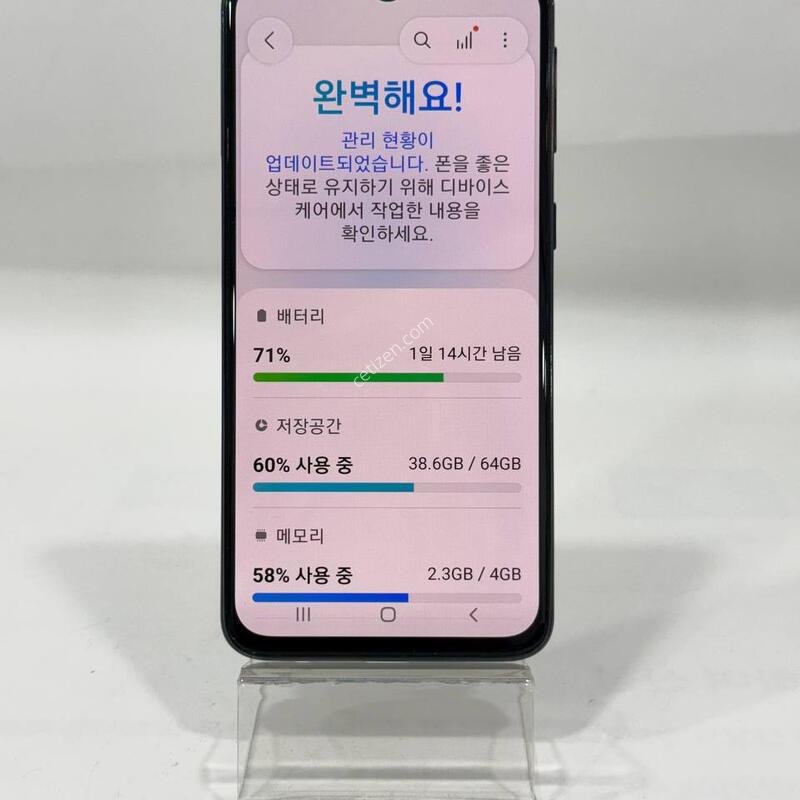 ������A40 ���� 64GB Y2235