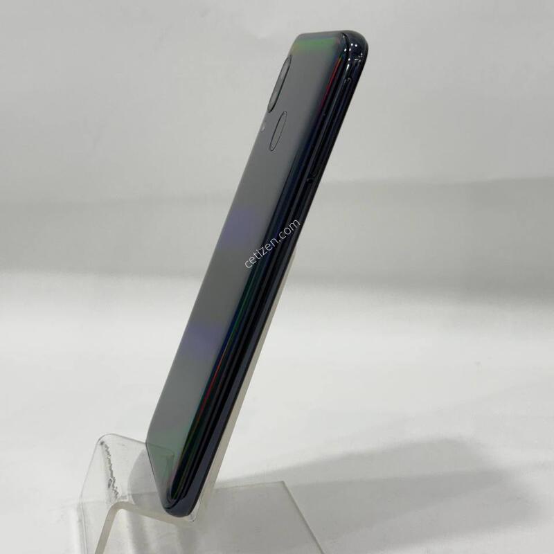 ������A40 ���� 64GB Y2235