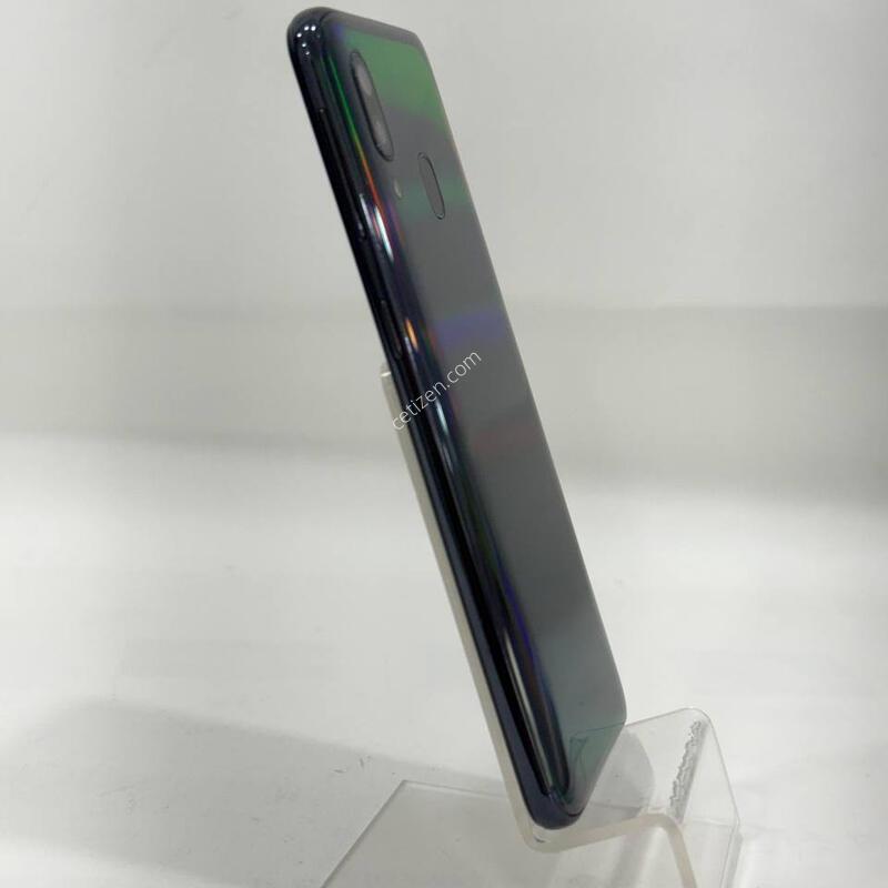 ������A40 ���� 64GB Y2235