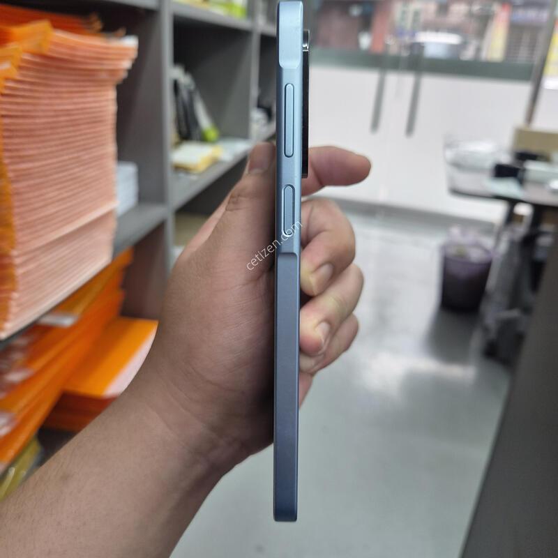 ������ A17 ���̽����� 128G(�ܰ�S��/������)
