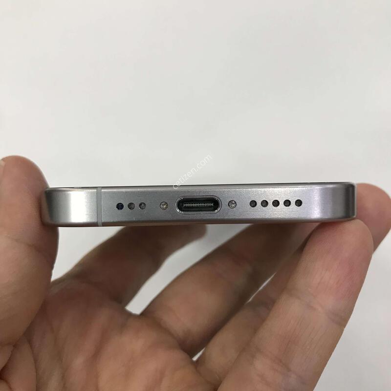 ������15���� ȭ��Ʈ 256G SSSSS��!!���͸�����88%