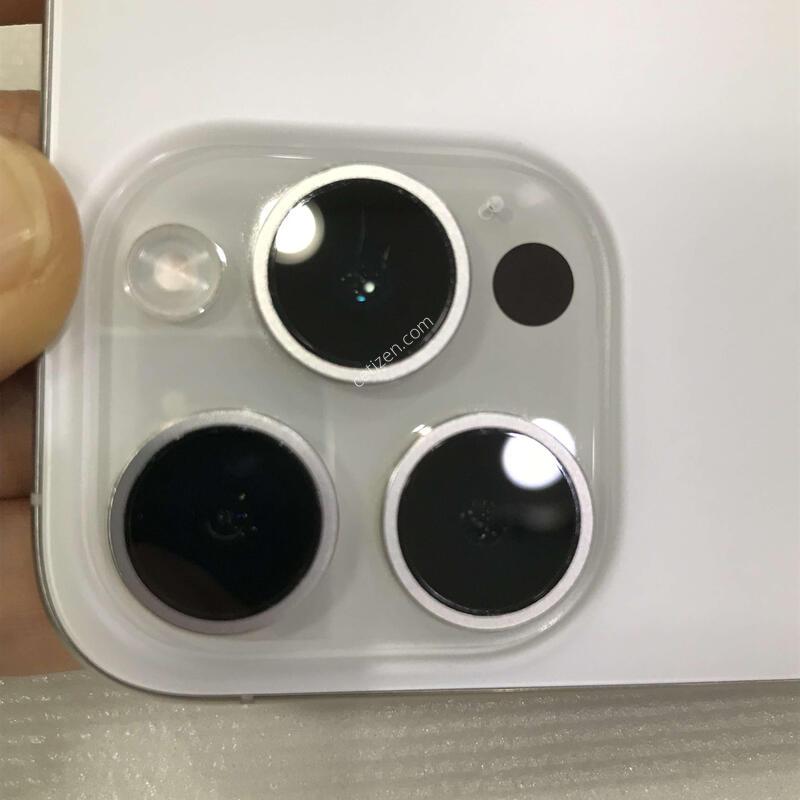 ������15���� ȭ��Ʈ 256G SSSSS��!!���͸�����88%