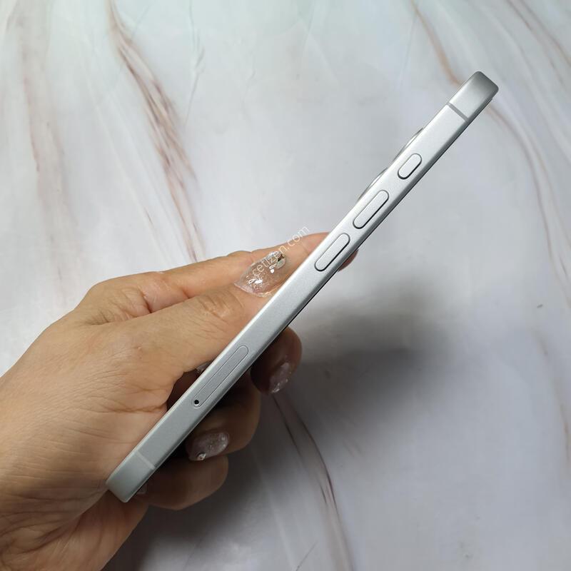 ������16 ȭ��Ʈ 128G ������ �Ǹ��մϴ�