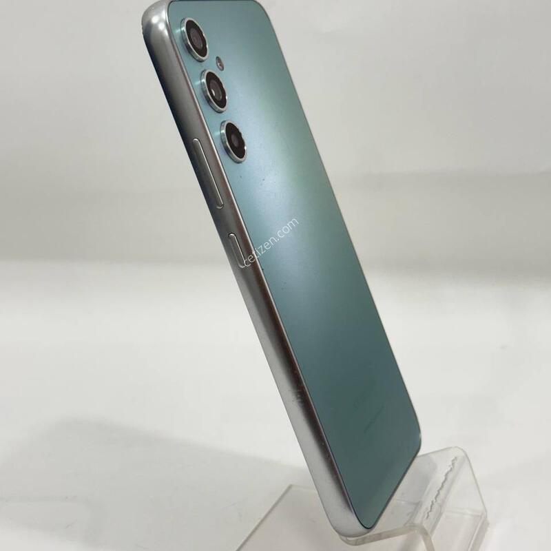 ������A34 �ǹ� 128GB Y2240