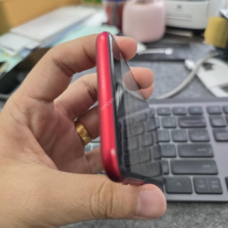 (704)������8