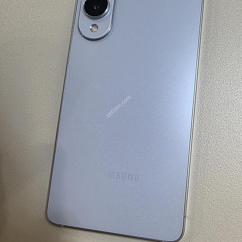 S25 ���� 256g ����ǰ�� �˴ϴ�.