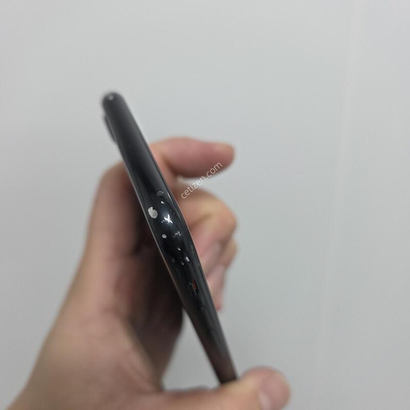 ������ se2 64GB ����