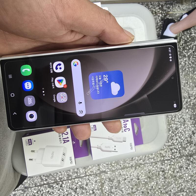 SK ����5(F946) 512G ȭ��Ʈ���� ����� �˴ϴ�