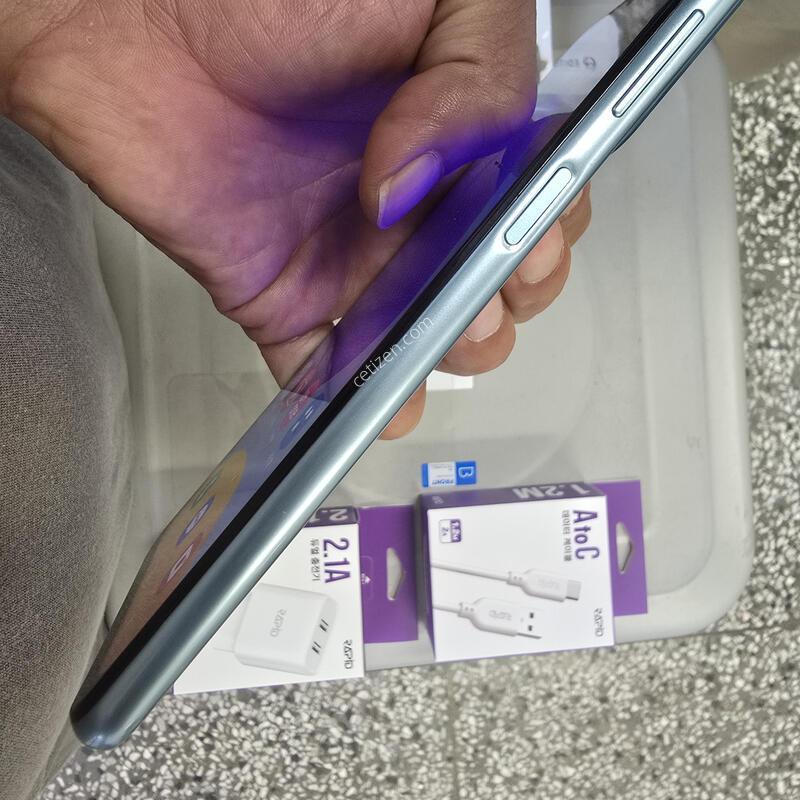 ����2 (M236) 128G �׸� ����� �˴ϴ�