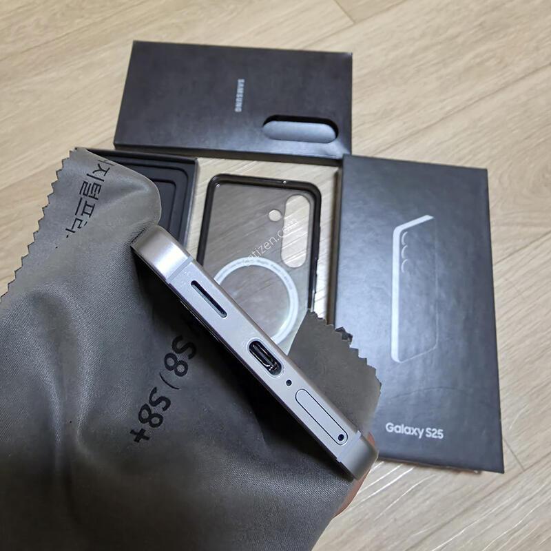 ������S25    512GB