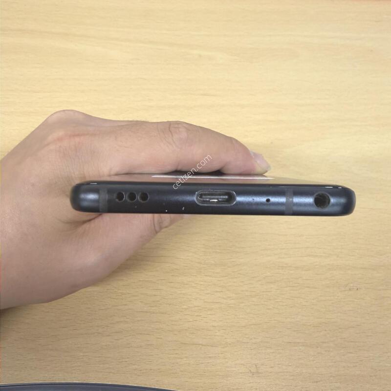LG Q9 ���� 64GB