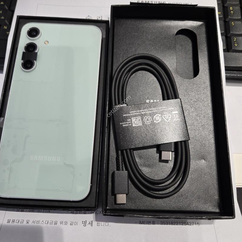 �ü���(�����Ĺ̻�� �ùڽ�) SSS�� �������� �������� S711-256 ��Ʈ���� ������ �̻��