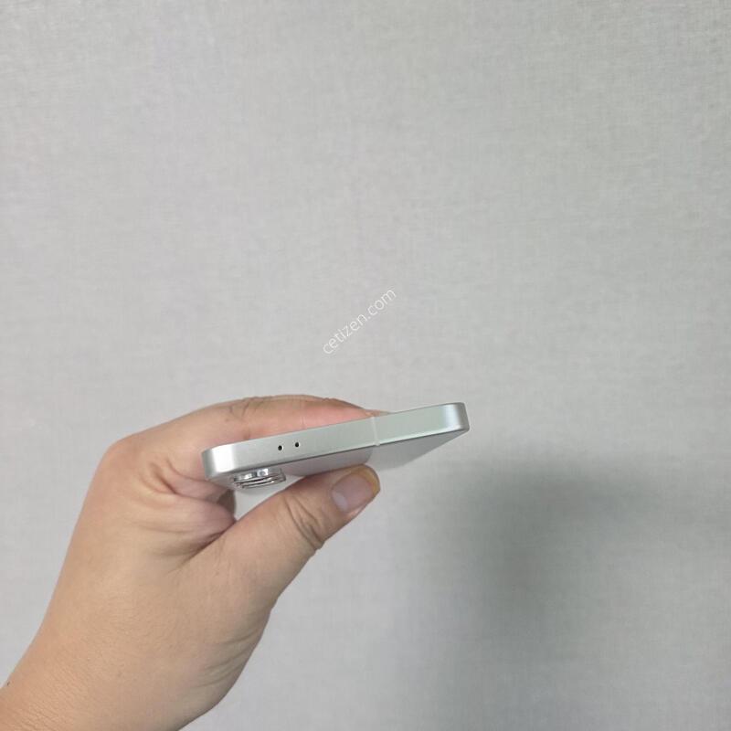 ������ S24 ���� �׷��� 256�Ⱑ SS�� �Ⱦƿ�~