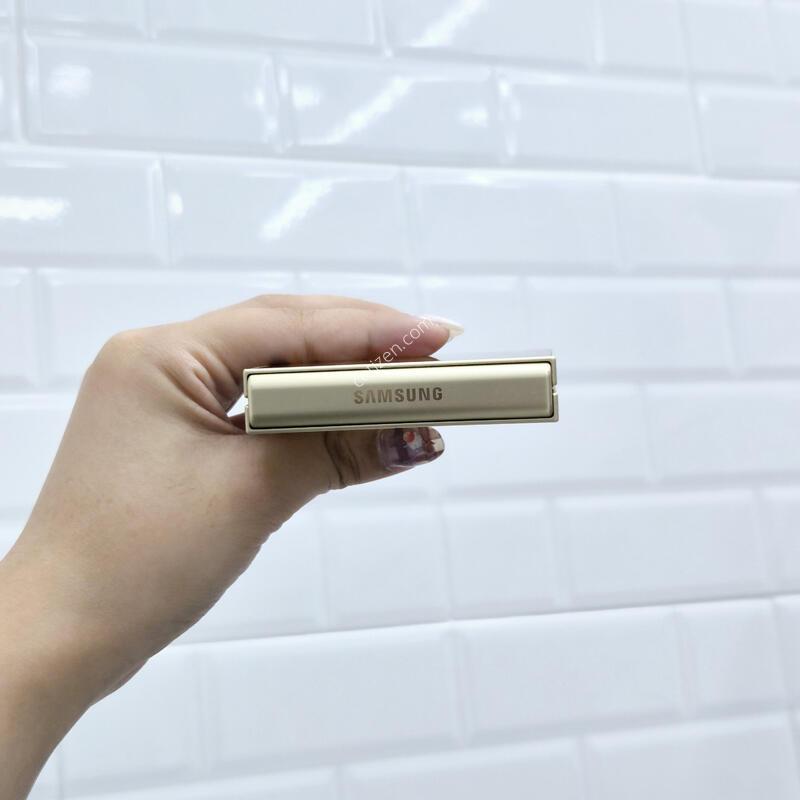 ������Z�ø�6 ���ο� 256GB
