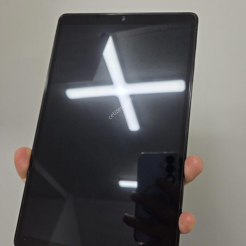 ������ ��A 10.1 32GB �׷���