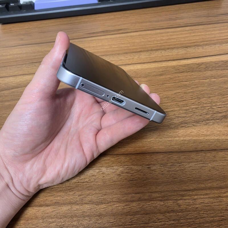 ������S25�÷��� 512g