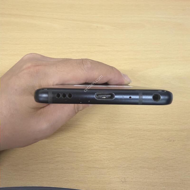 LG Q9 ���� 64GB