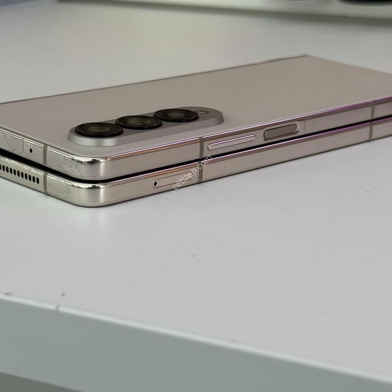 ����4 ������ - 256G / F-936 / �ＺAS �ð��� �� �̻��