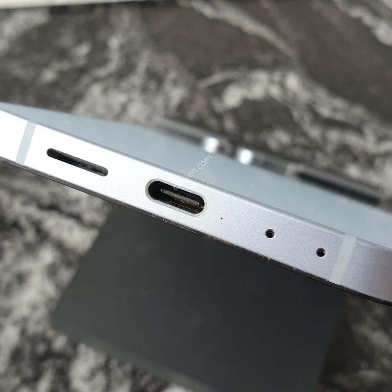 LG ������Z�ø�6 (F741N) ���� 256�Ⱑ (0136706)