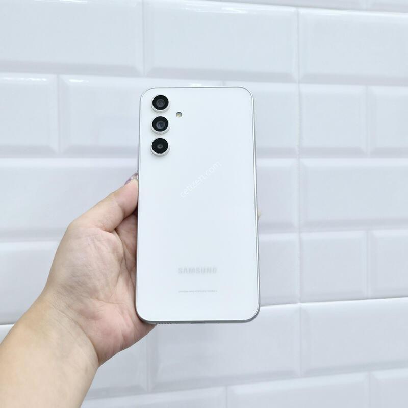 ����������4 ȭ��Ʈ 128GB