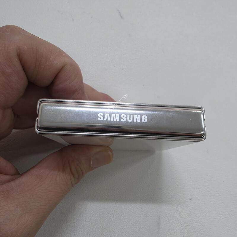 ������ Z�ø�5ȭ��Ʈ 512GB