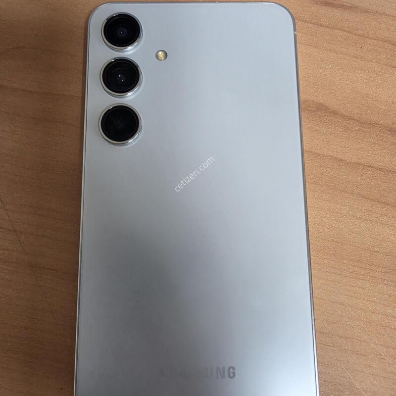 ������ S24�÷���