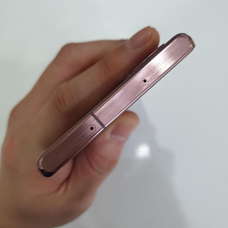 �����ó�Ʈ20 256G ���±� �߰��� �����