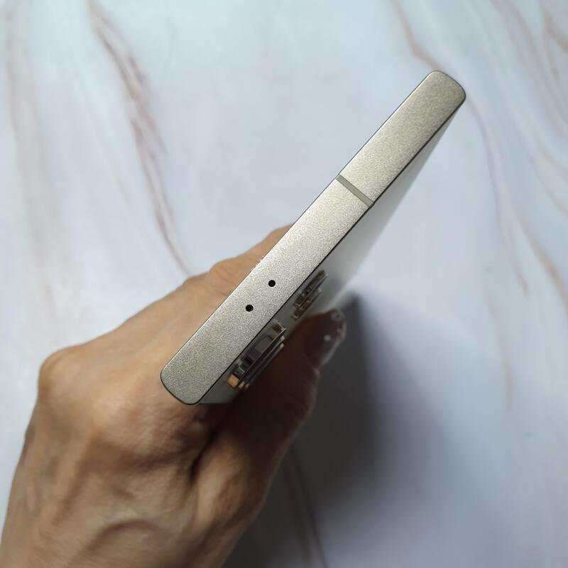 SK ������ S24��Ʈ�� ƼŸ�����ο� 256G S�� �Ǹ��մϴ�
