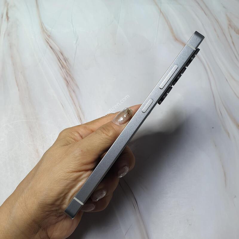 LG ������ S25��Ʈ�� ƼŸ���ǹ����� 256G S�� �Ǹ��մϴ�
