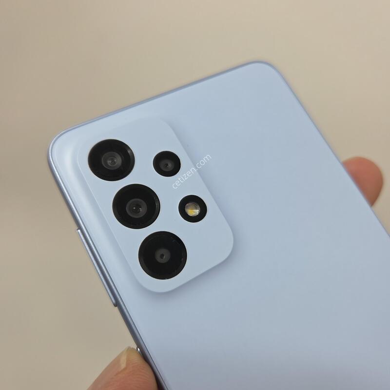 ������ A33 128GB ���� �ڱ���