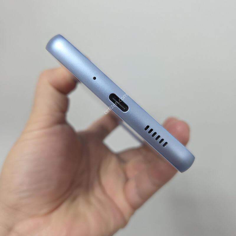 ������ A33 128GB ���� �ڱ���