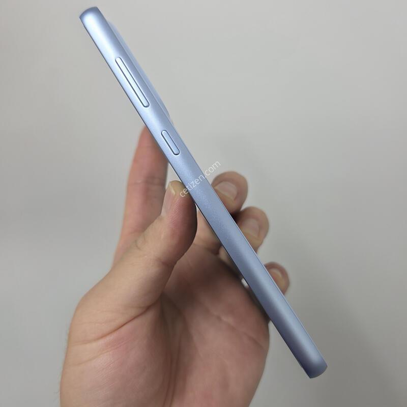 ������ A33 128GB ���� �ڱ���