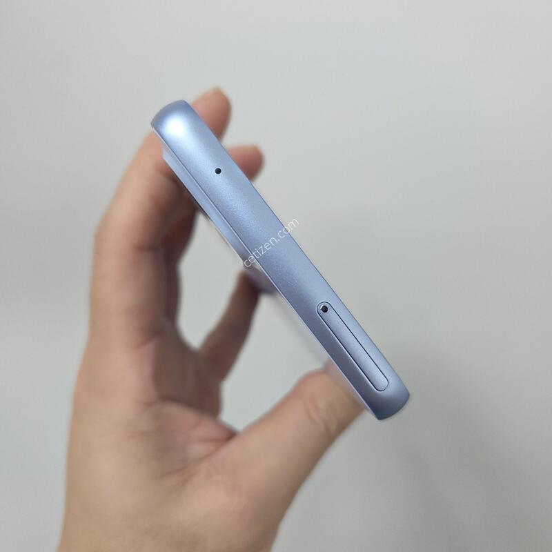 ������ A33 128GB ���� �ڱ���